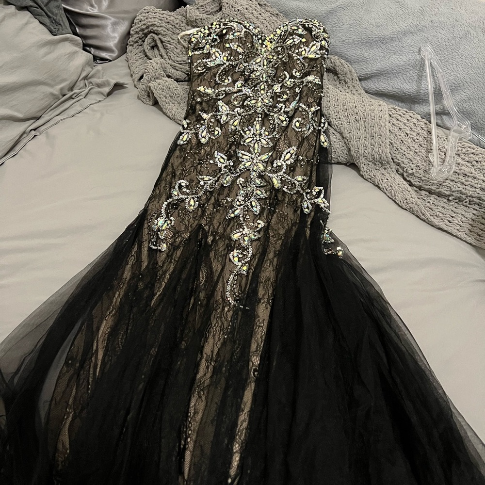 Prom Dress - Picture 4 of 4